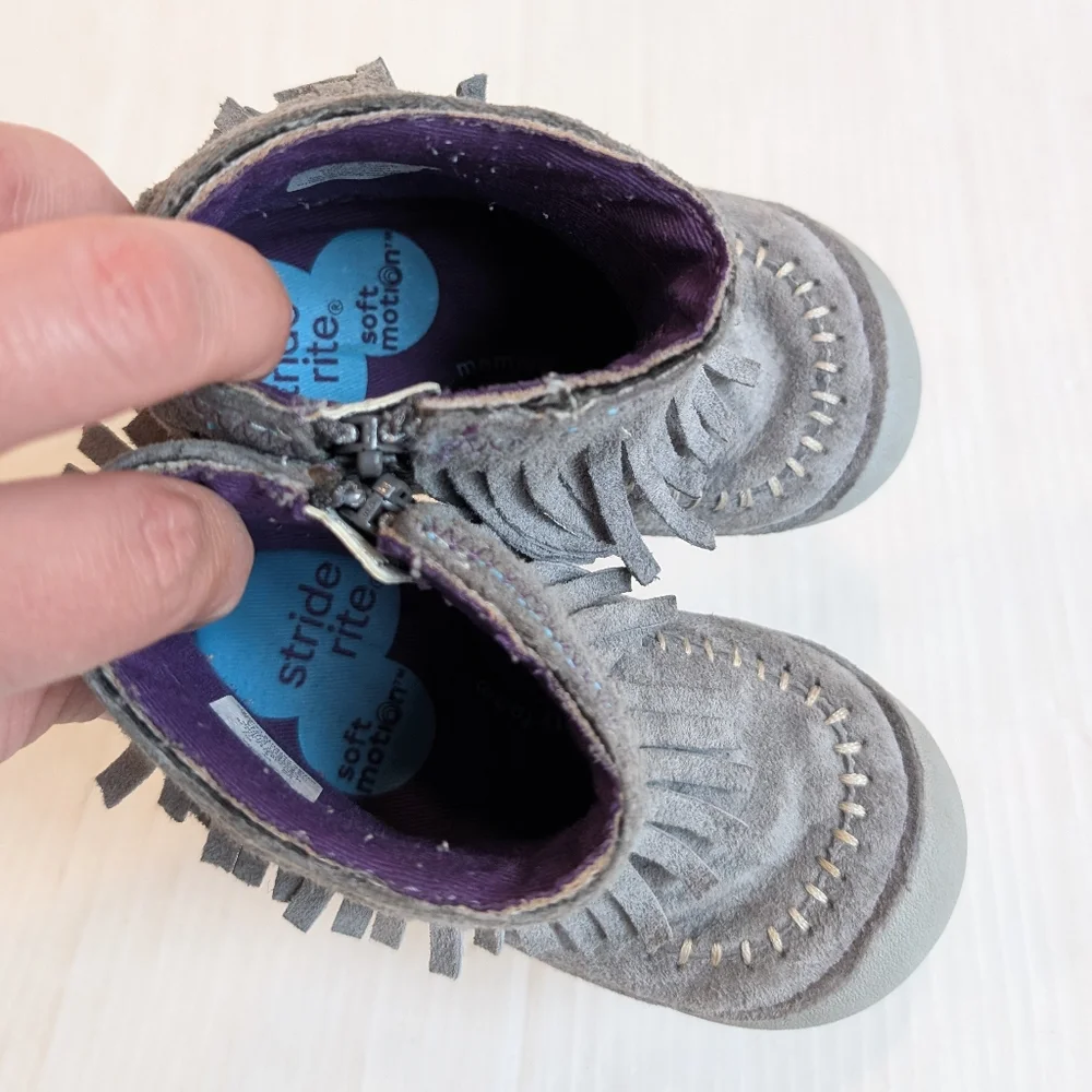 STRIDE RITE Tasha Gray Suede Fringe Moccasin Boots Baby Walker Shoes Size 6